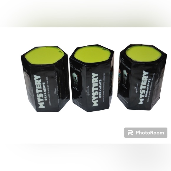 New Disney The Nightmare Before Christmas Tree with 3 Blind Mystery Ornaments - Picture 5 of 10